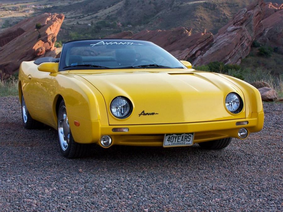  Avanti Convertible 2001 года  (фото 1 из 2)